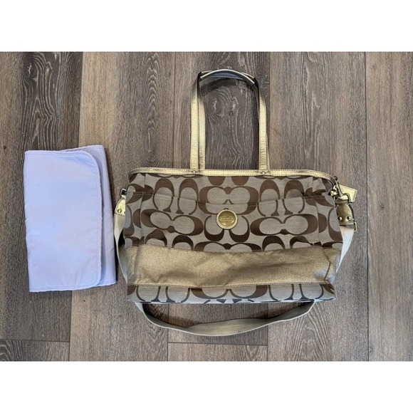 Coach Baby Diaper‎ Tote Bag Gold, Khaki, Chalk Signature Canvas Leather - Picture 1 of 14